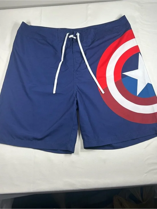 Marvel Comics Captain America Shield Men's XL Swim Board Shorts Surf Trunks EUC