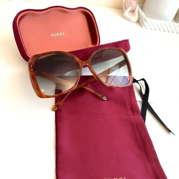 Gucci Havana Brown / Green Butterfly Shape Sunglasses