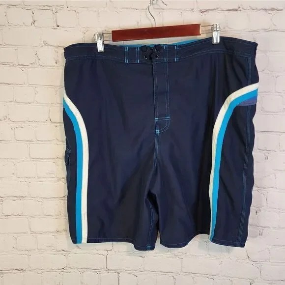 Men's Joe Boxer swim trunks, size Large
