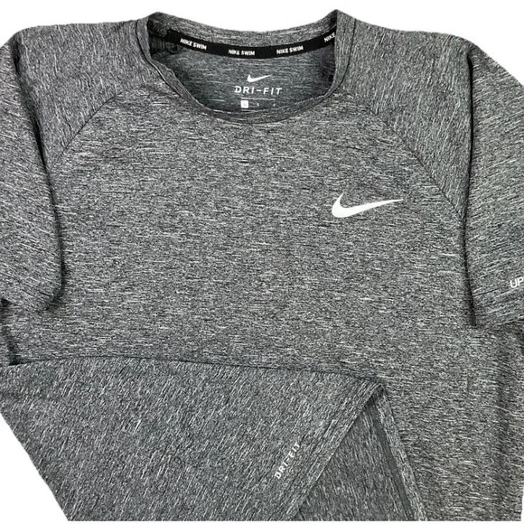 Nike Shirt Men Sz L Essential Hydroguard Swim T-Shirt UPF 40+ NESSA589-001 Gray