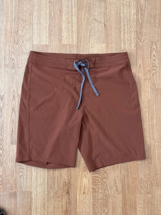 Prana Men's Rust Brown Swim Board Shorts with Gray Drawstring