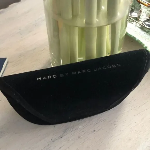 Marc by Marc Jacobs velvet eyeglass sunglass case black.