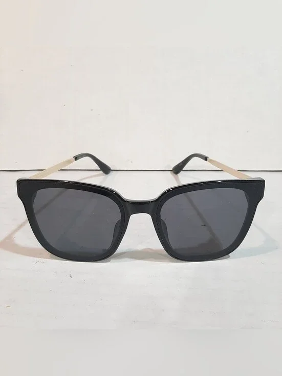 Beeline Black With Gold Accent Cat Eye Square Framed Sunglasses 24/10