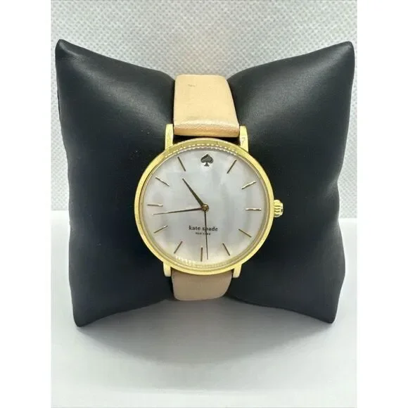 Kate Spade New York Metro 0073 Women's Beige Leather Analog Dial Watch JNA461
