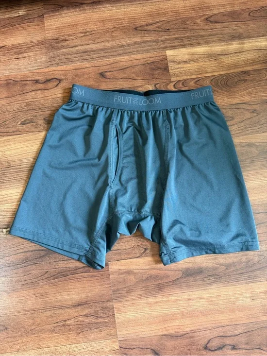 Men’s Fruit of the Loom boxer briefs