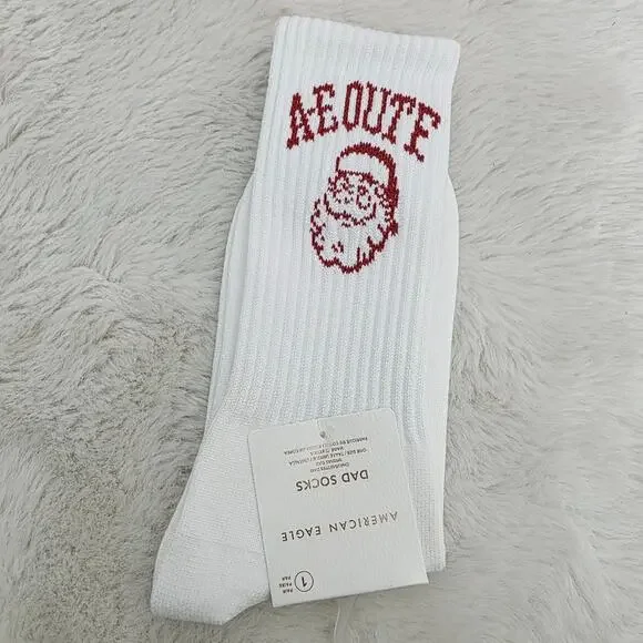 American Eagle White Red Dad’s Crew Socks NWT Mens One Size Super Soft Festive