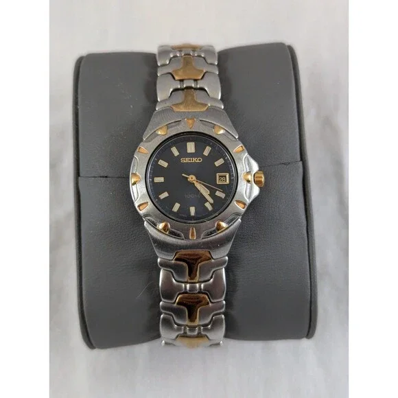 Vtg Seiko Watch Women Silver Tone Blue Dial Date 7N82-6E60 New Battery