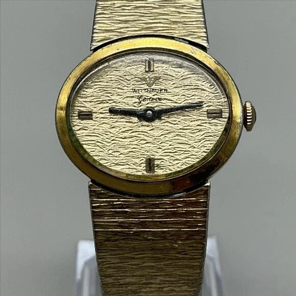Vintage Wittnauer Geneve Womens Watch 27mm Gold Tone Dial Textured Manual Wind