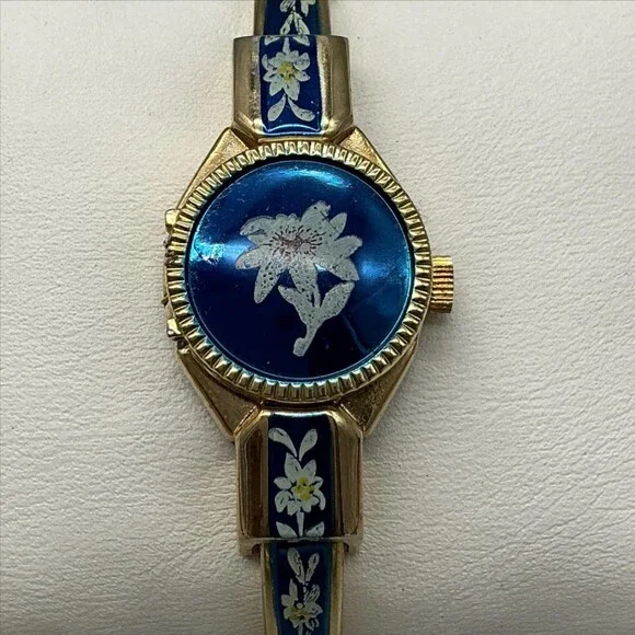 Vintage Crisson Womens Watch 18mm White Dial Blue Enamel Gold Tone Manual Swiss
