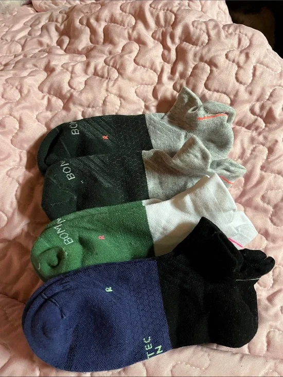 Bombas Men's Low-Cut Socks — Black, Navy, Green, Gray, White
