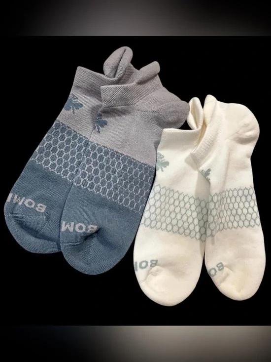 2 new Pairs of Unisex Low-Cut Bombas Honeycomb Arch Block Ankle Socks Size L
