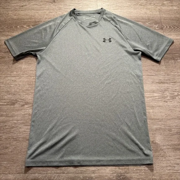 Under Armour Shirt Mens Small Gray HeatGear Tee‎ Loose Athletic Gym Base Layer