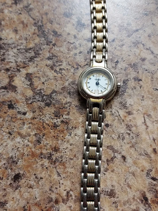 Guess Women's Two-Tone Bracelet Watch in Gold and Silver