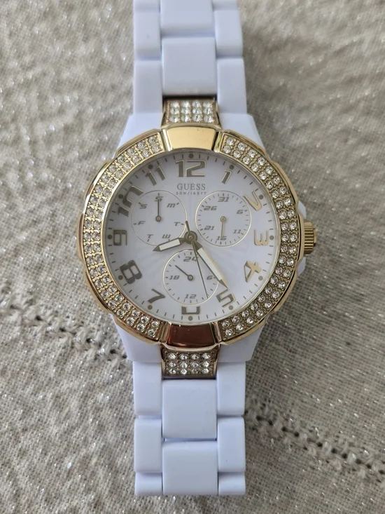 GUESS Women's White and Gold Crystal-Accent Silicone Watch
