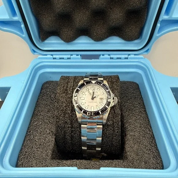 Invicta Women's Pro Diver 2958 Silver Steel Quartz White MOP Watch New with Tag
