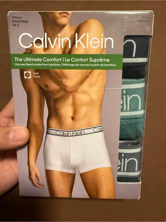 Calvin Klein Men’s Bamboo-Blend Trunk 3-Pack