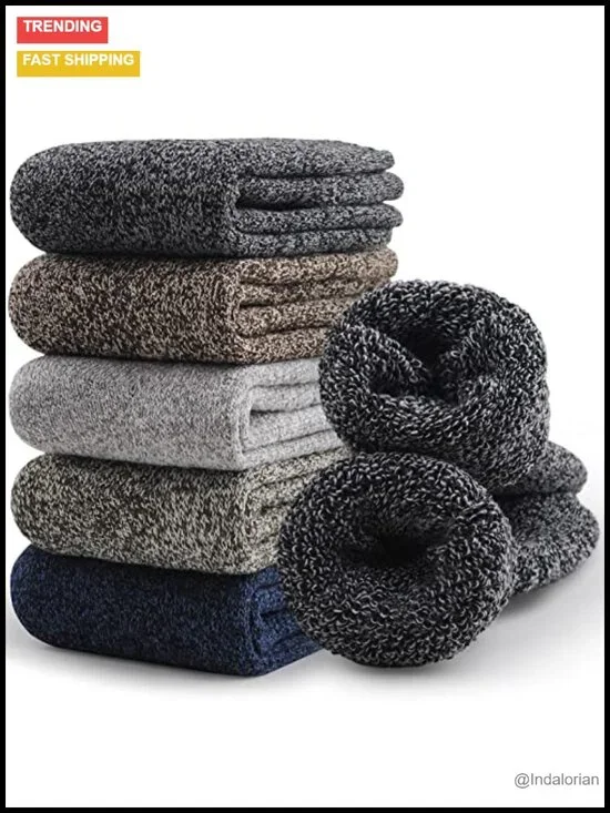 Merino Wool Hiking Socks, Thick Warm Crew Socks for Men, 5 Pairs