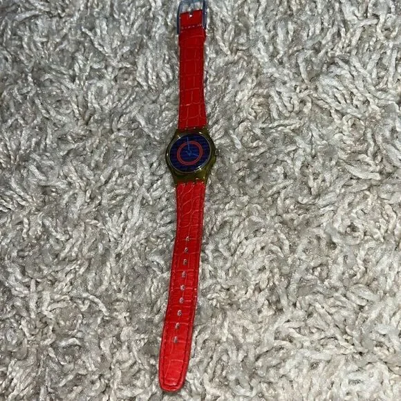 Retro vintage ladies Swatch S215-9003 Excellent condition Swatch genuine leather