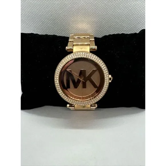 Michael Kors Parker MK5865 Women Rose Gold Analog Dial Quartz Wrist Watch JNA418