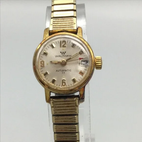 Vintage Waltham Automatic Womens Watch 21mm CRACKED CRYSTAL Gold Tone Bracelet