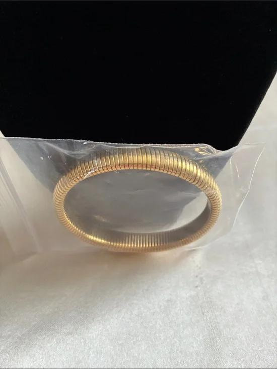 Gold Coil-Style Stretch Bracelet - Women Accessories