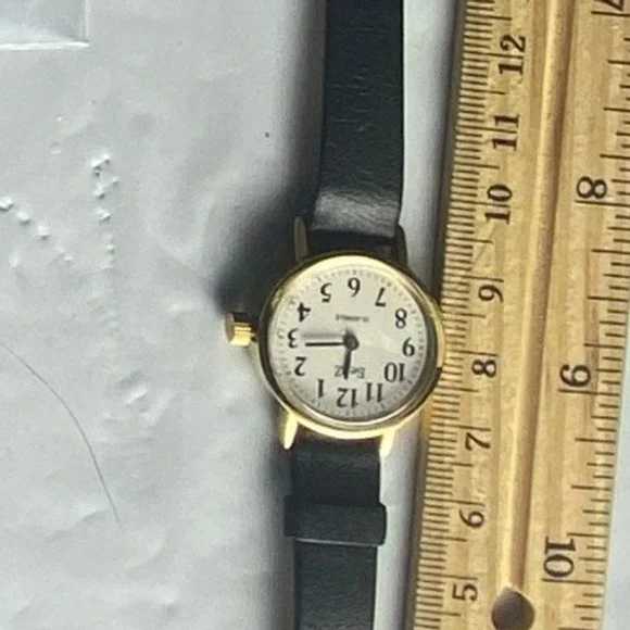 Womens Gold Tone Round Face Black‎ Leather Band Watch