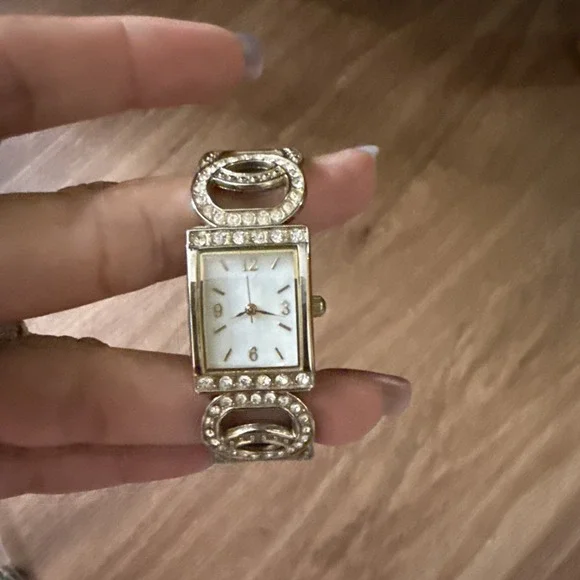 Vintage Japan Movement Women's‎ Watch.