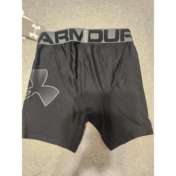 Under Armour Boxer‎ Brief Boys Large YLG HeatGear Fitted Performance Underwear