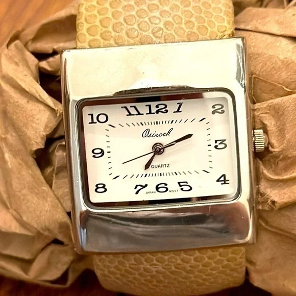 Vintage Osirock quartz cuff watch