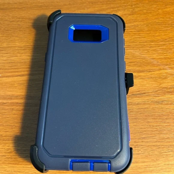 Cell phone case and holster