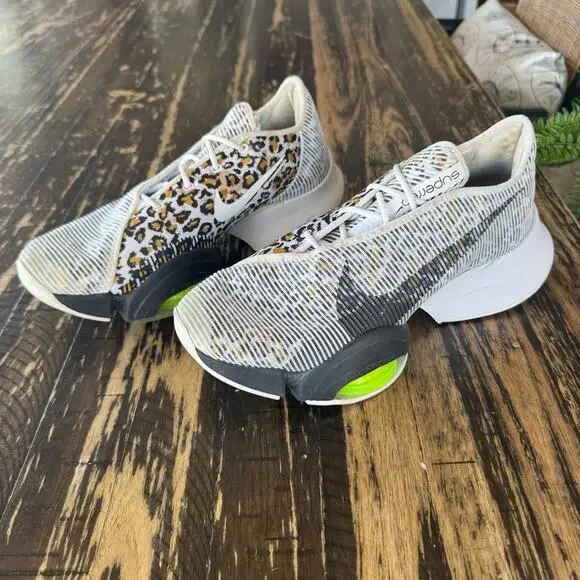 Nike - ZoomX SuperRep Leopard Print Trainers – Women’s 10.5 / Mens 9.5/ Mens 9.5
