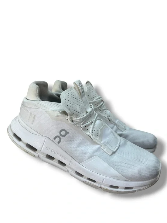 Men’s On Running CloudNova 2 White Running Sneakers Size 11
