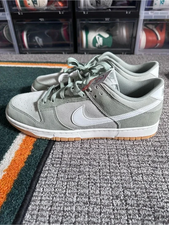 Nike Dunk Low SE Jade Horizon Brand New