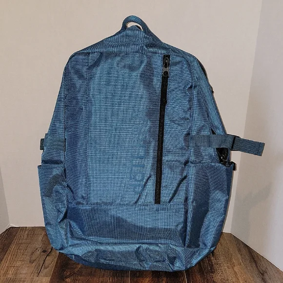 Doterra Teal Backpack with Black Accents