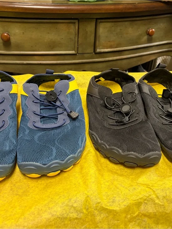 2 pairs of Men’s Lightweight Water Shoes in Navy Blue and Black