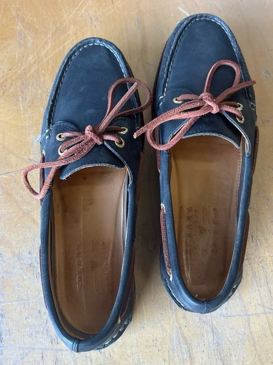 Men's Sperry Topsider Gold Cup Navy Leather Boat Shoes with Brown Laces