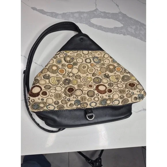 Reign Vermont Tapestry Sling Bag Backpack Unique‎ Design Shoulder Purse
