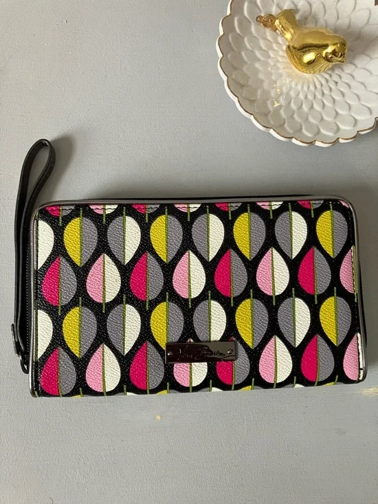 Vera. Bradley Moon Drop Leaves accordion large zip wallet vegan wrist strap EUC
