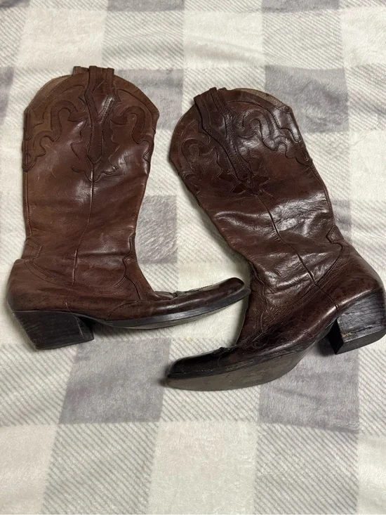 Classic Brown Leather Western Cowboy Boots
