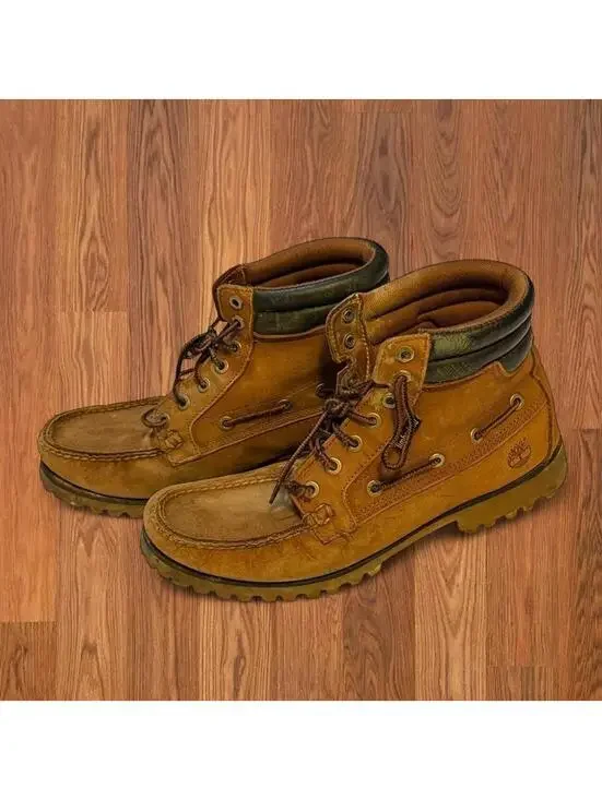 Timberland Men's Brown and Tan Boot With laces straps on the side