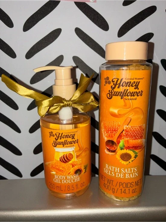 Honey Sunflower Scented Body Wash & Bath Salts 2pc set