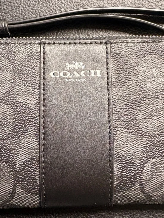 Coach Corner Zip Wristlet In Signature Canvas Gunmetal/Charcoal/Black
