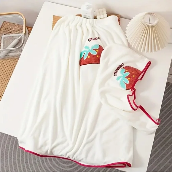 Strawberry Bath Towel Set 4 Pieces
