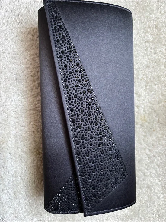 Elegant Black Satin Clutch with Crystal Accent