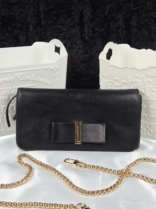 Chloé Black Bow Leather Long Wallet Soft Lambskin Gold Hardware