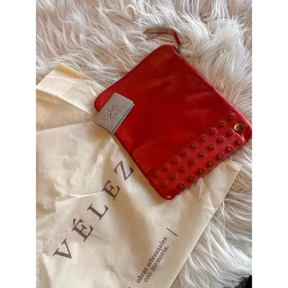 NWT Velez Women's Leather Wallet‎ Red Casual Travel