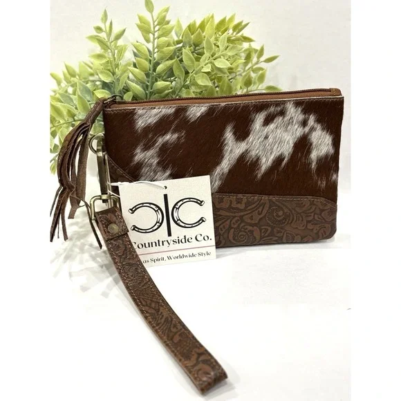 Countryside Co. Cowhide Tooled Leather Wristlet Clutch Brown White NWT