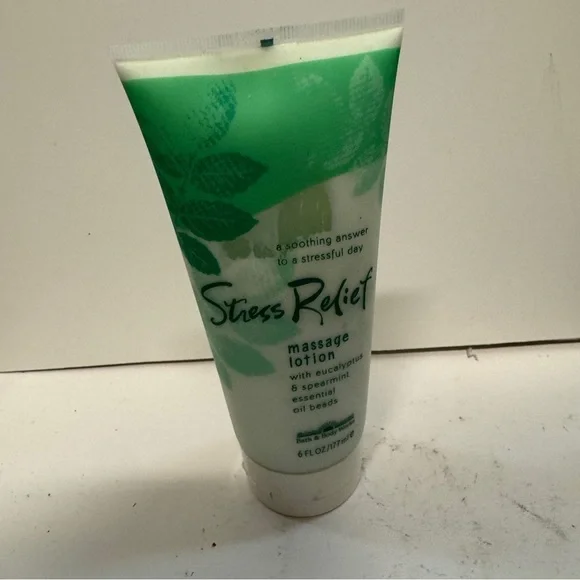 Bath Body Works Stress Relief Massage Lotion Eucalyptus Spearmint 6 OZ HTF