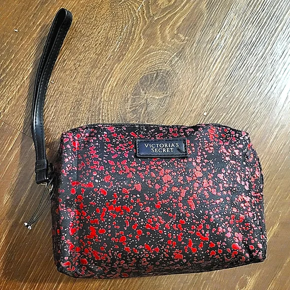 Victoria's Secret cosmetic bag 6.5