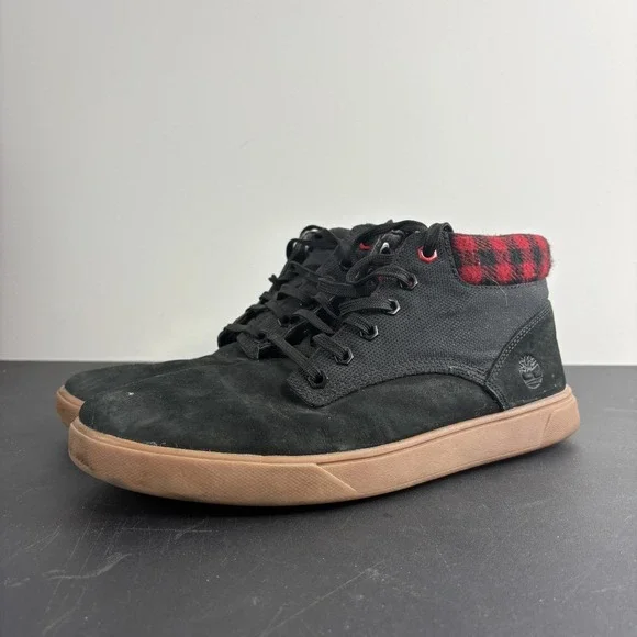 Timberland Groveton Chukka Boots Mens Size 9 Black Plaid Collar Gum Sole Shoes